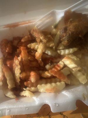 T3. Chicken Wings (4 wings) French fries.