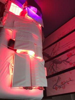 Enlighten Red Light Therapy Center