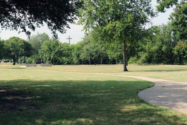 Harrington Park walking trails.