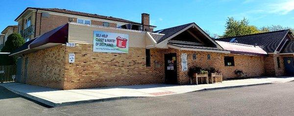 Our food pantry relocated to this spacious building in October 2020.