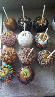 Chocola Caramel Candy Apples