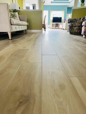 Luxury vinyl plank