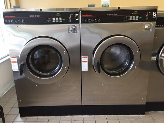 6X Big Load Front Load Washer. Great for large comforters and blankets