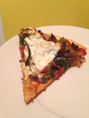 Cheesesteak pizza w/ caramalized onion, bell pepper, spinach and mozz mmmmmmmmmmmmmmmmmmmmmmmmmmmm