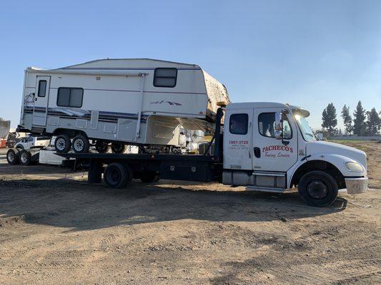 Pacheco's Towing