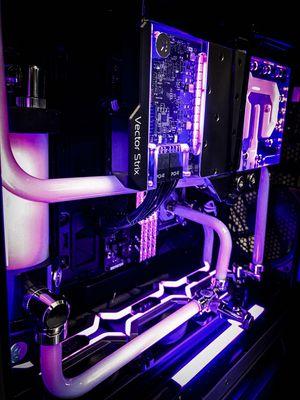 180° Reverse Project 
Case: Cooler Master C700M
Water Cooling System: EKWB