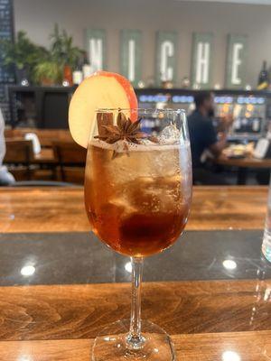 Apple cider spritz