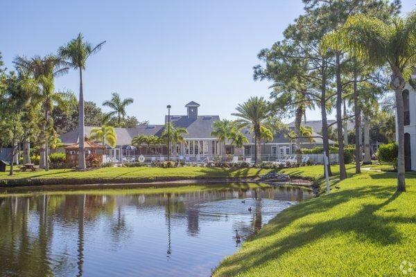 Beautiful Lake, Pool & Clubhouse