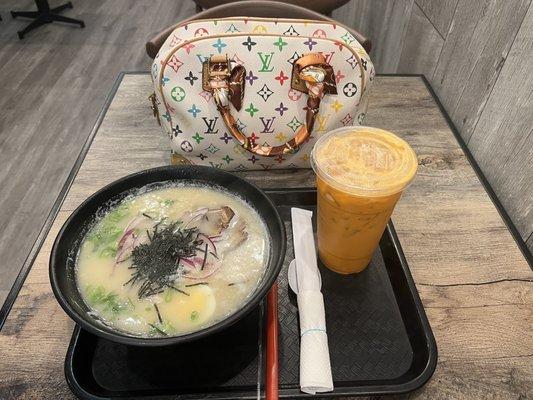 Japanese Tonkotsu Ramen and Thai Tea.