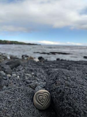 #sacredgardenmaui  Sacred Garden medallion of love & unity at the black sand beach on the Big Island