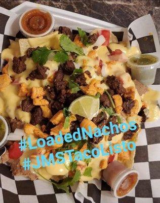 Loaded nachos