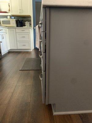 Drawers that don't close all the way