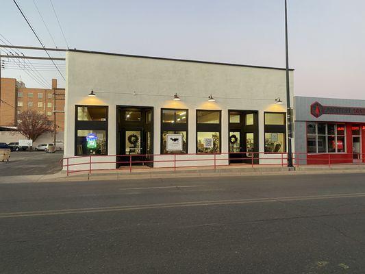 Storefront at 117 E 2nd St., Roswell, NM 88201
North side of the road when you cowboys/cowgirls are headed from Texas to Ruidoso, NM.