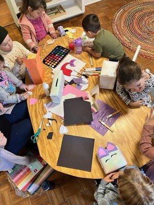 Preschool room working on crafts