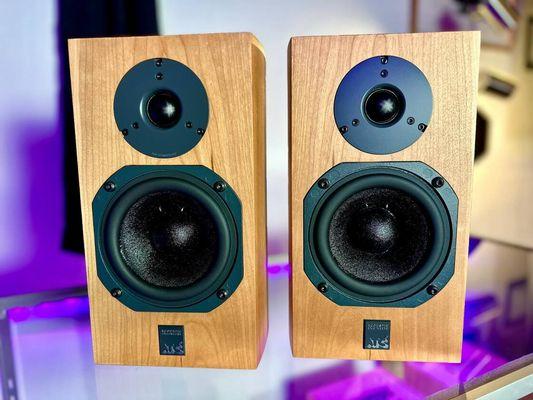 ATC SCM7 Bookself Loudspeakers