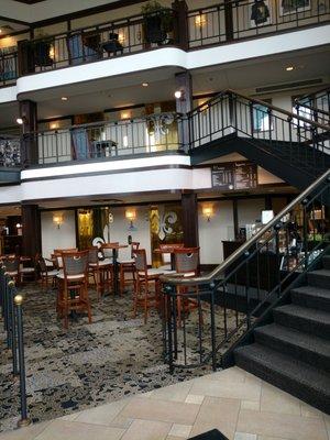 OK, so it's a hotel lobby. Who cares? Where else in SB can you find high ceilings, matching chairs and clean tables?