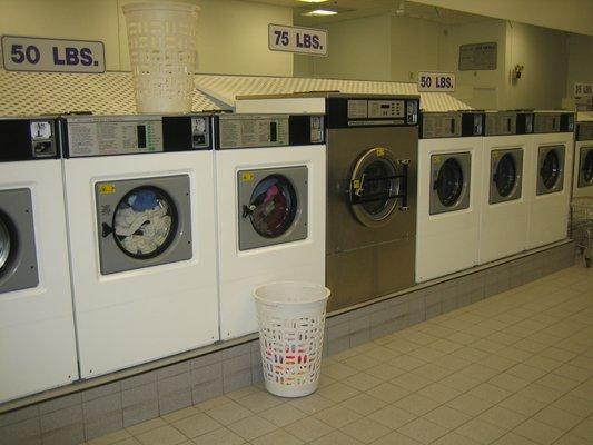 Large selection of high capacity washers