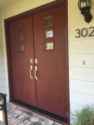 Thermatru fiberglass entry door with Chinchilla glass.