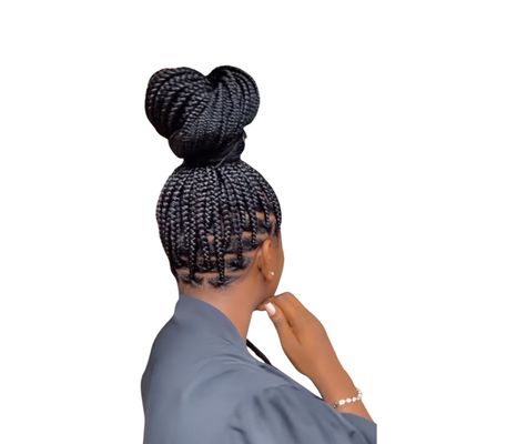 Knotless bun braids