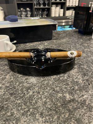 Ashton cigars (Delicious)