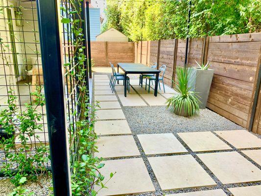 New Lueder patio side yard and steel trellis.