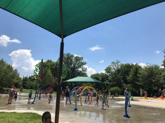 Splash pad