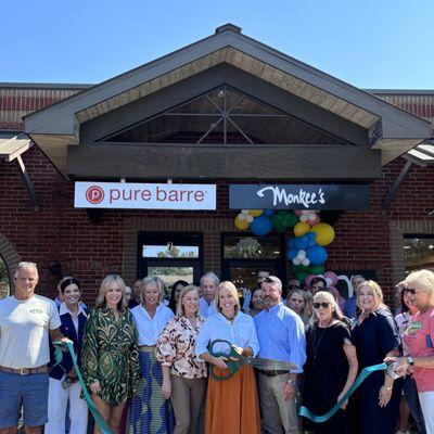 Our owner and guests at the Monkee's of Dothan grand opening!