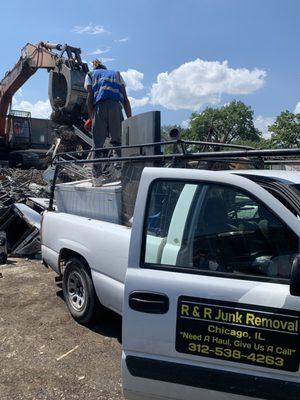 Roberts & Richmond Junk Removal & Clean Out Services