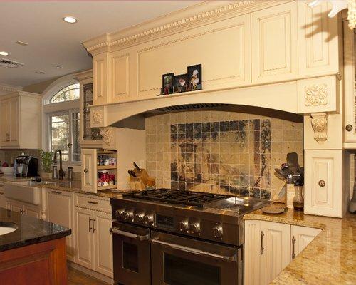 Mantle hood with 6 burner and griddle range