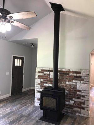 We can fit your new construction with the perfect gas, wood, or pellet stove!