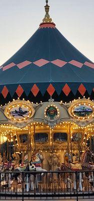 Carousel September 2023