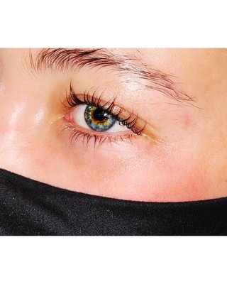 Gorgeous lashes that are treated and lifted with the keratin lash infusion.