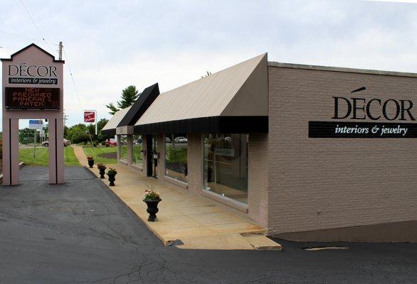 Decor Interiors & Jewelry - 13476 Olive Blvd in Chesterfield, MO