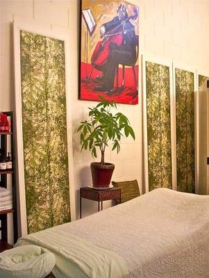 Beautiful Treatment Room fro Massage & Spa Services