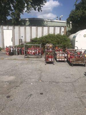 Exterior area with old extinguishers.