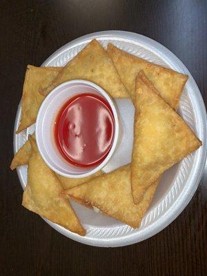 China king has the best crab rangoon they are fresh crunchy and cheesy the best Chinese place in Naples Florida.