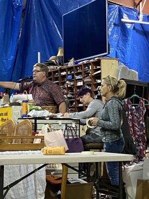 Auctioneer Jeff Schwickerath