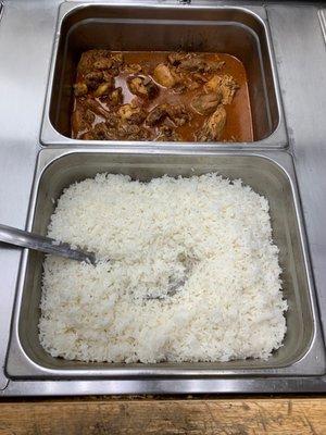 White rice chicken