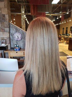 Blonde base and highlights with long layers