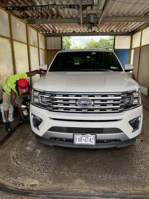 Freetown Style Hand Car Wash