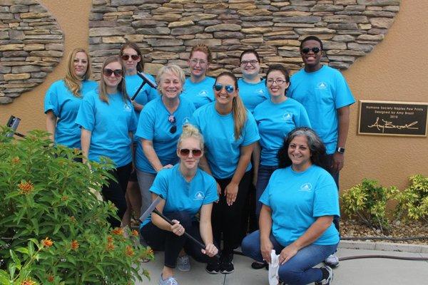 Gulfshore Insurance's Humanitarian Foundation volunteering at Humane Society Naples.