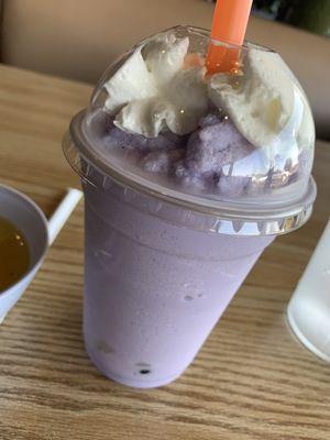 Taro boba smoothie