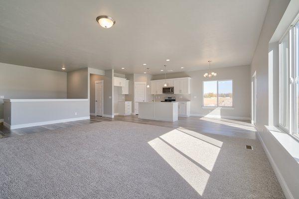 Kartchner Living Room/Kitchen