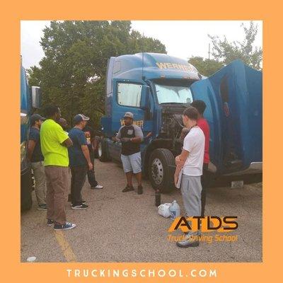 tractor/trailer driver program, CDL program, ATDS Driving School, Truck drivers, Semi truck school, Elm Mott, Texas