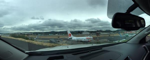 Sitting here watching planes take off and land, like a pure loser