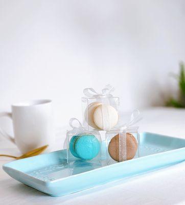 We offer macarons in a variety of flavors and colors. Our macarons make great gifts, party favors, table placeholders, and thank you options