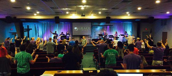 Anointed Worship at this church!!