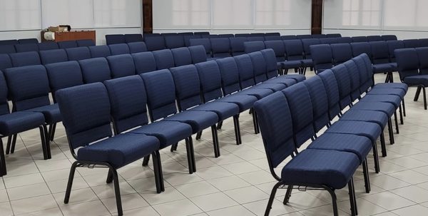 Church Chairs of Orlando Florida Tel. 407-785-9322