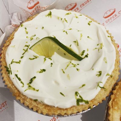 Key lime mini pie