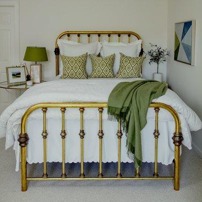 Brass beds in polished brass, natural brass, and French brass